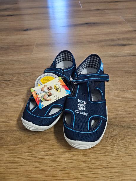 Papuče nové, ren but,35