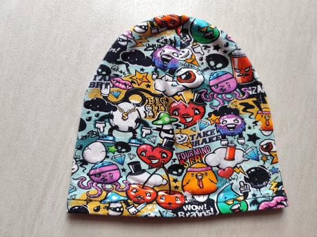 Predám farebnú čiapku, 