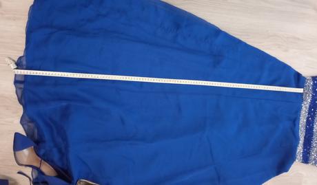 Dámske spoločenské šaty, s