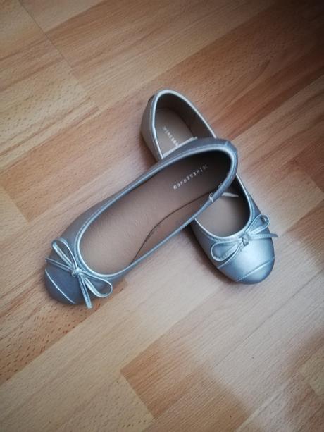 Balerinky, reserved,36