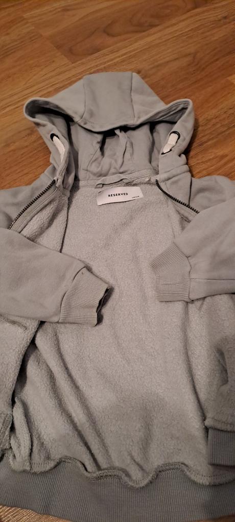 110 mikina, reserved,110