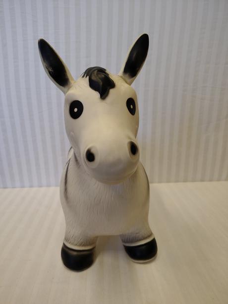 Gumové nafukovacie hopsadlo zebra legler smallfoot, 
