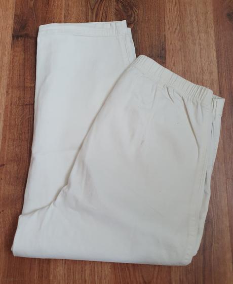 Platene strecove capri nohavice, s