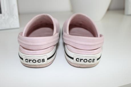 Crocs, crocs,26