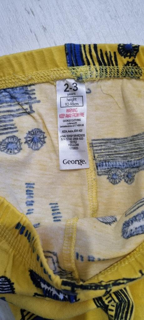 Balík oblečenia dvojičky 86/98 next, 86–98