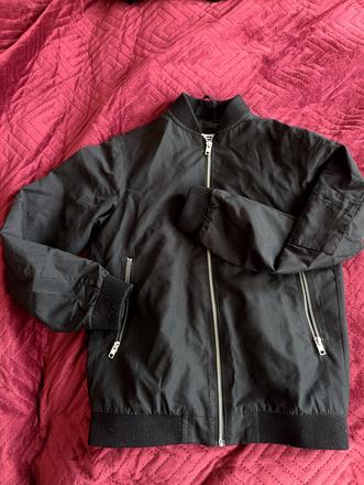 Tenká bombera zn.jack&johns, h&m,128