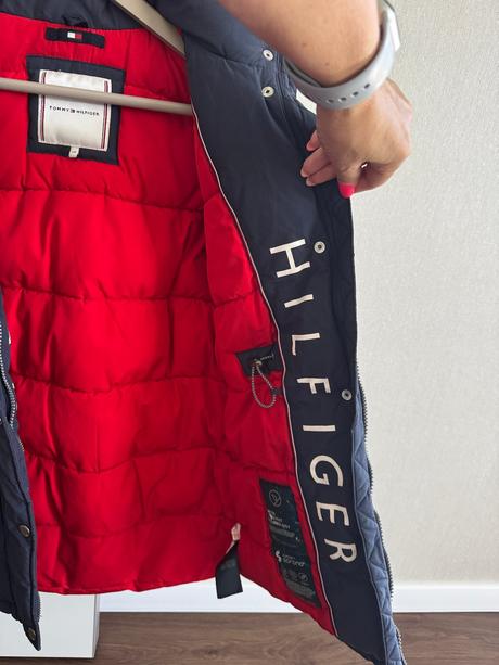 Zimna tepla bunda th, 140, sdopor. postou, tommy hilfiger,140