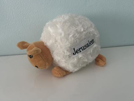 Plyšová ovečka z jeruzalemu- 23 cm,