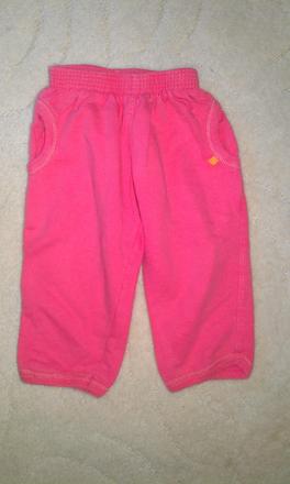 Ružové tepláčiky, 80