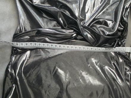 Spoločenské šaty, zara,146