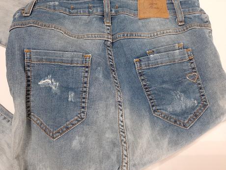 Please italy rifle potrhané, s