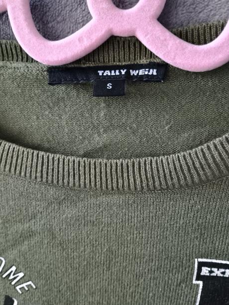 Balíček oblečenia, s