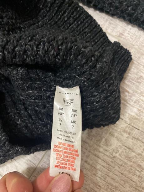 Sveter, f&f,122