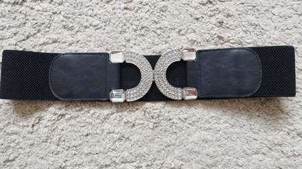 Damsky opasok na zostihlenie pasa, 