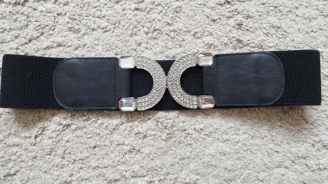 Damsky opasok na zostihlenie pasa, 