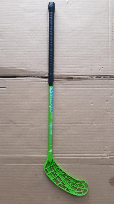 2 ks hokejky - drevená fischer + florbalová, fischer