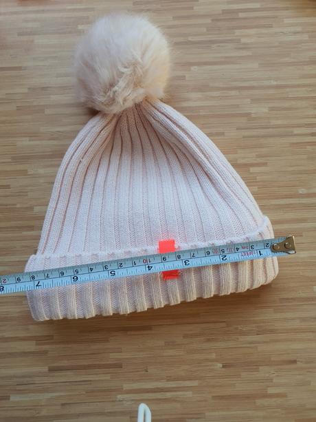 Ciapka s brmbolcom, h&m,80