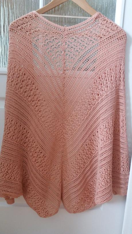 Kardigan, atmosphere,36