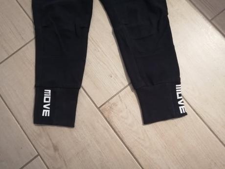 Nohavice, reserved,122