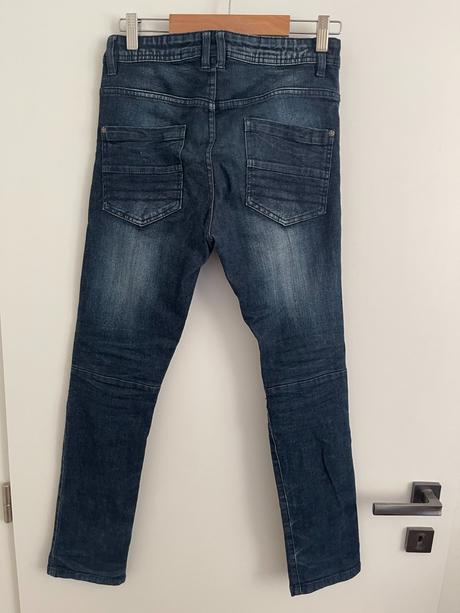 Chlapčenské rifle, 152