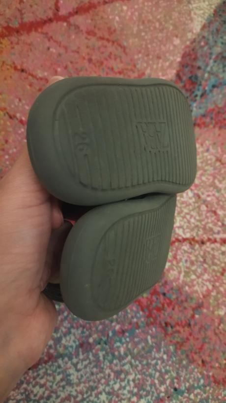 Gumové sandálky, zara,26