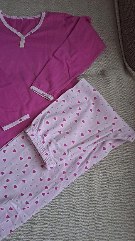 Pyžamo, slovenka,128