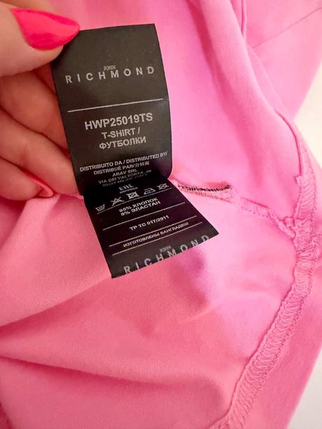 John richmond ružové tričko s kamienkovým logom, l