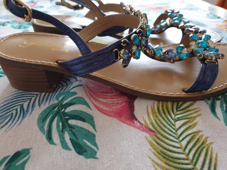 Sandálky s kamienkami, 39