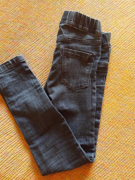 Džeginsi, pepperts,128