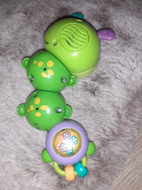 Urečnená v tech húsenička,