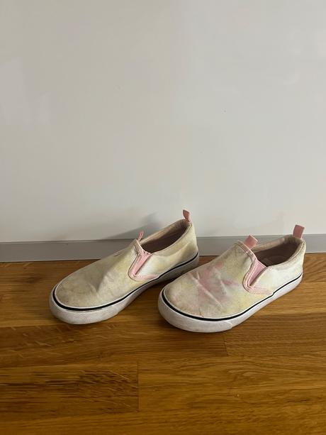 Farebné našuchovačky, reserved,31