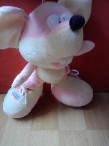 Predám plyšovú myšku, 