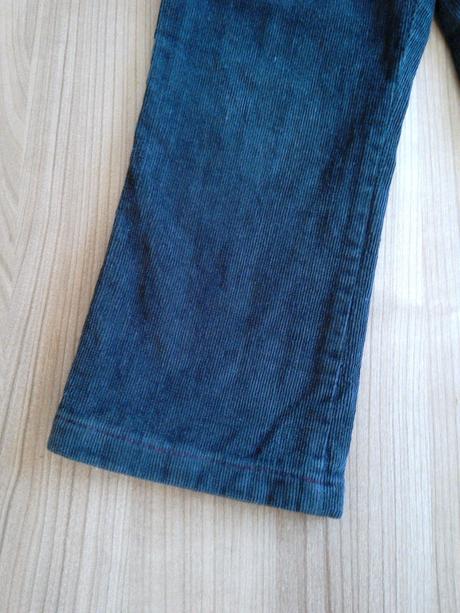 Menčestrové nohavice, 110