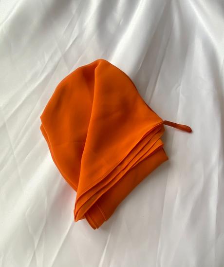 Štóla oranžová, 86