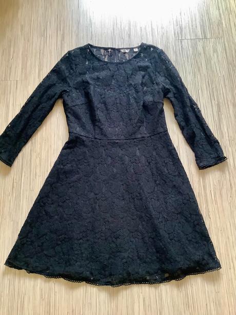 Krajkové šaty jack wills, 40