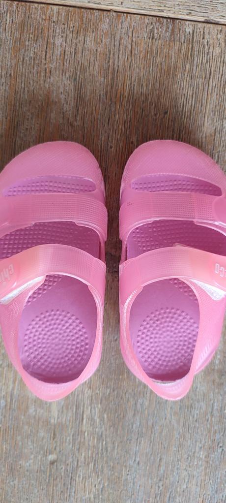 Gumene sandalky aj do vody, chicco,19