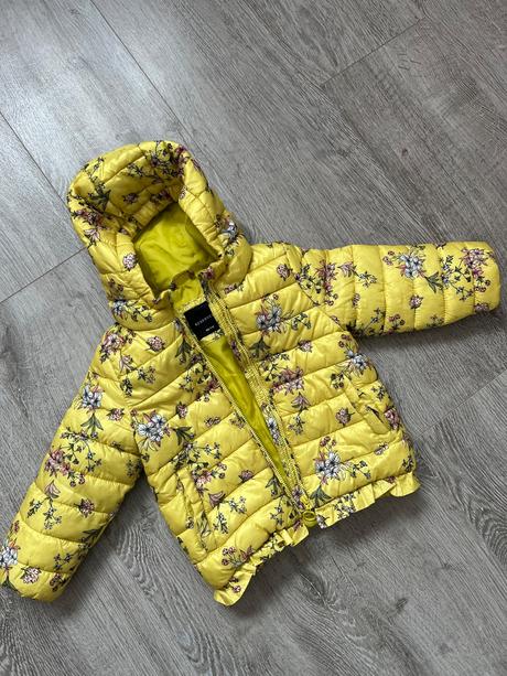 Kvetovana bunda, reserved,86