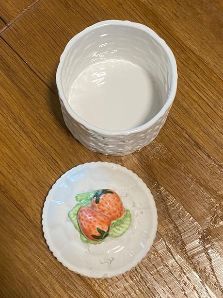 Jahoda - nádoba / dóza na džem s vrchnákom,