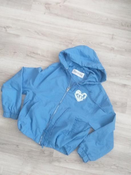 Bunda č. xs bershka, bershka,xs