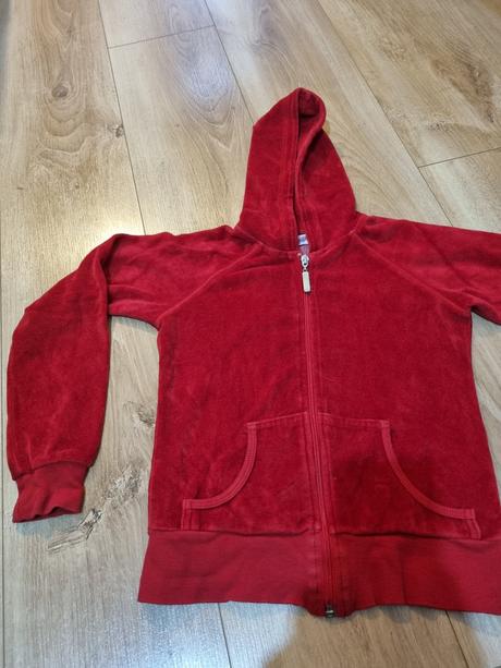 Zamatova mikina s aplikaciou, 122