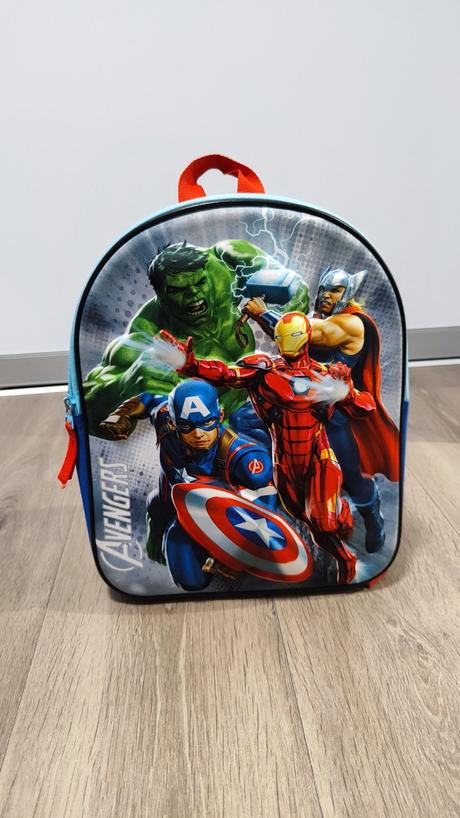 Ruksak avengers, 
