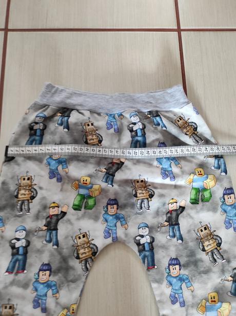 Tepláky / nohavice, 128