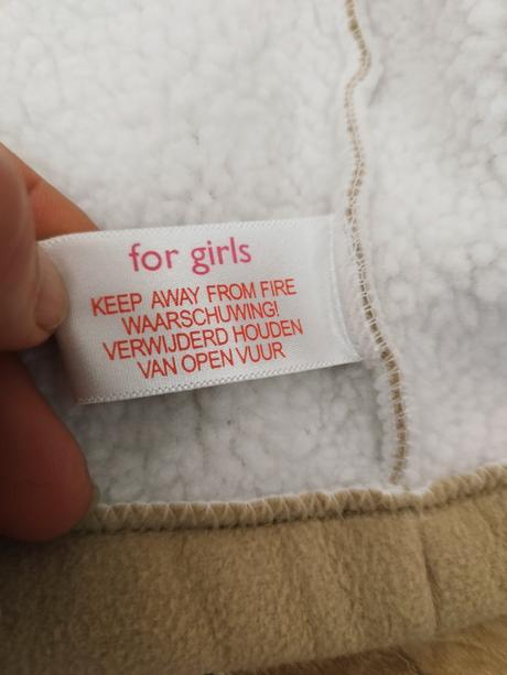 Úžasný kabátik, 104