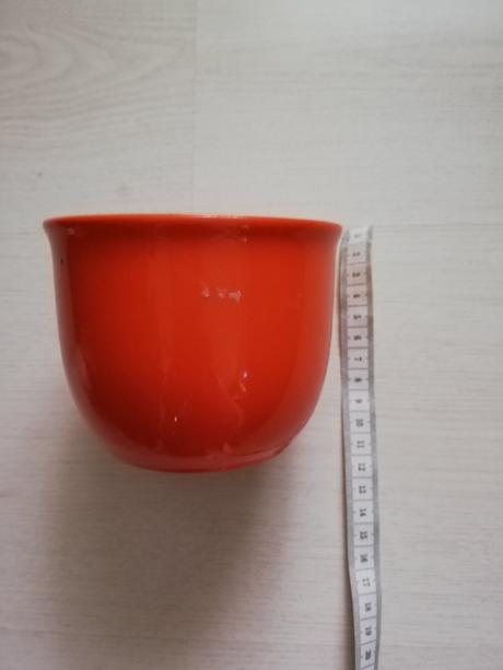 Keramický kvetináč, 