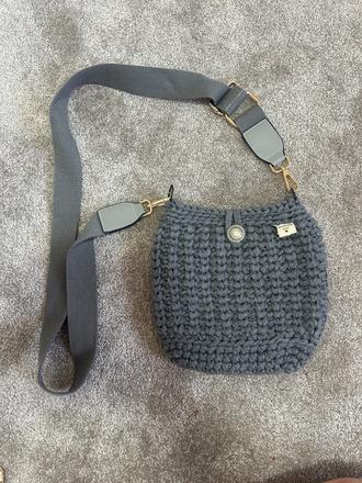 Hackovana handmade mini kabelka,