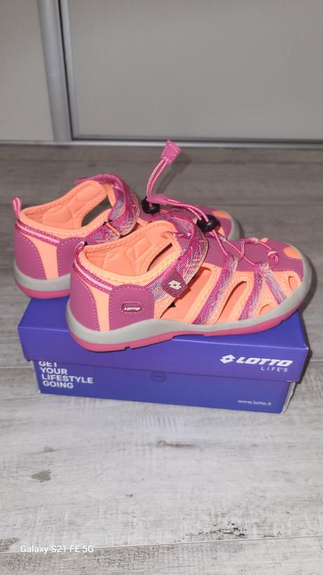 Sandále 1x obuté top stav, lotto,34