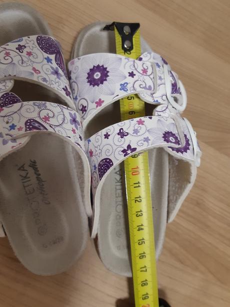 Predam slapky pre dievcatko, protetika,28