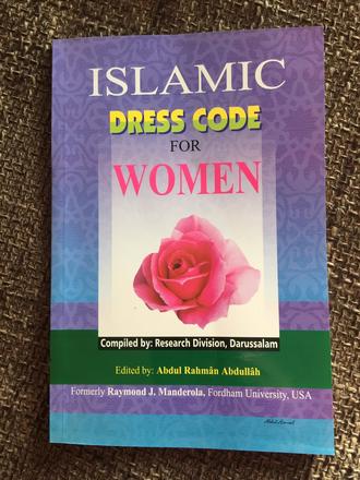 Kniha islamic dress code for women,