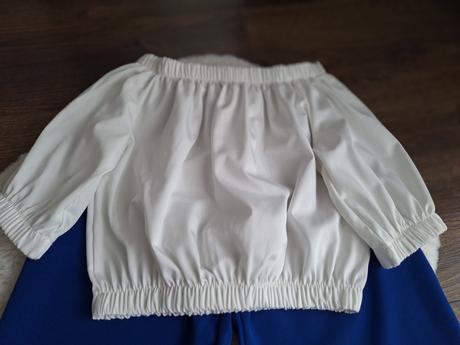 Nohavice s cropom, 158