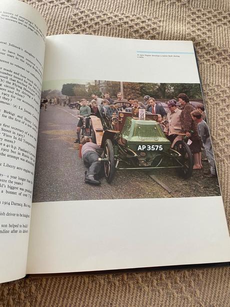 Veteran and vintage cars peter roberts paul hamlyn,